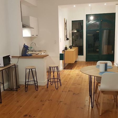 كاسْتْرْ Appartement Avec Cour ★ Spacieux ★ Hyper Centre المظهر الخارجي الصورة